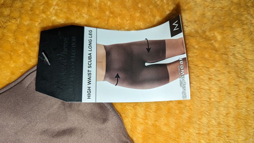 Шортики утягуючі (нові)