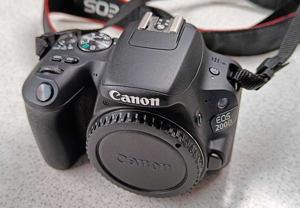 Canon EOS 200D + Sigma 24-105mm f/4 Art DG OS HSM