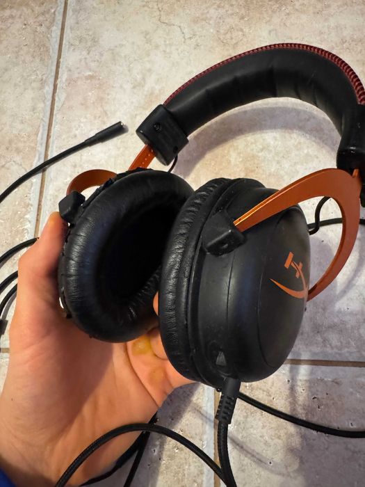 HyperX Cloud II – zestaw słuchawkowy do gier (czarno-czerwony)