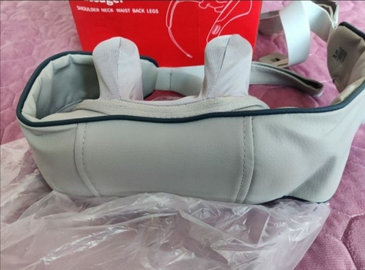 Массажёр с лапками для шеи спины