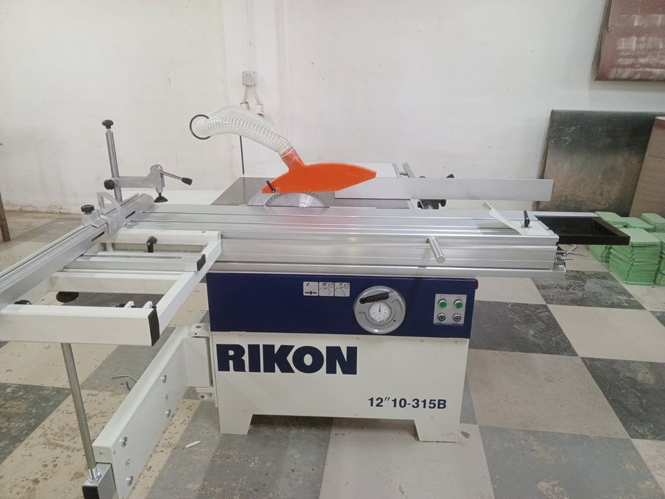 RIKON 10 форматно-розкрійні верстати, 1600 мм, нові