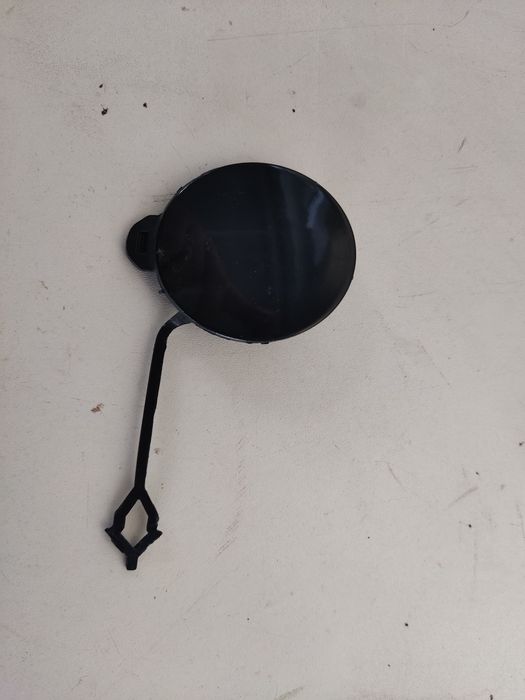 Zaślepka haka zderzaka przedniego Opel Corsa F