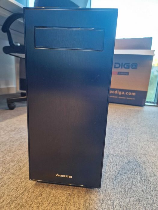 Computador Desktop Intel Core i5 | SSD + 8GB RAM | Rápido e Fiável