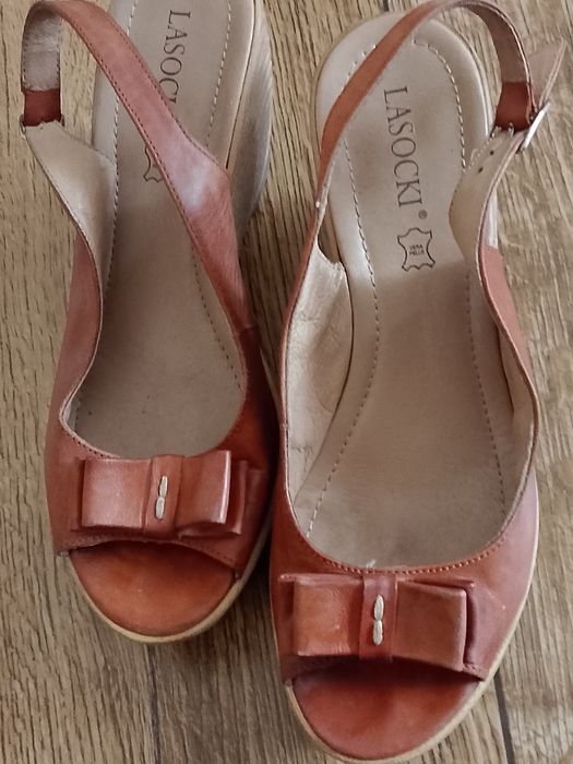 Buty letnie skórzane Lasocki