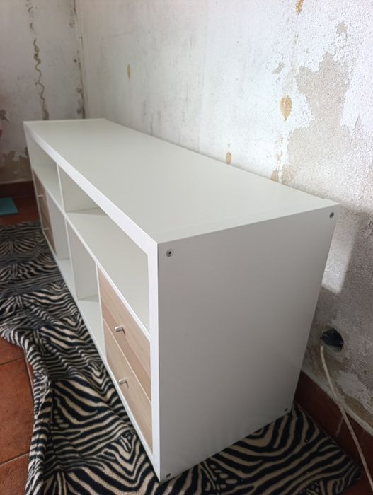 Móvel kalax Ikea com gavetas