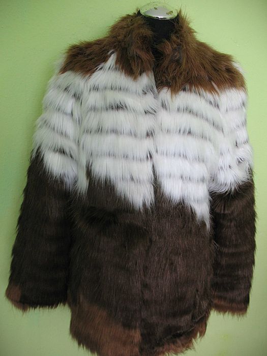 Płaszcz - palto - Sztuczne futro - 40 L biust 98 cm