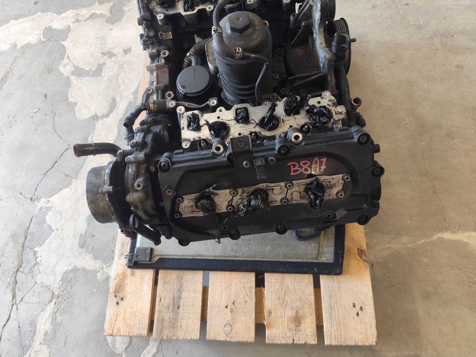 Silnik słupek 3.0 Tdi 240 KM CCW CCWA Audi A4 B8