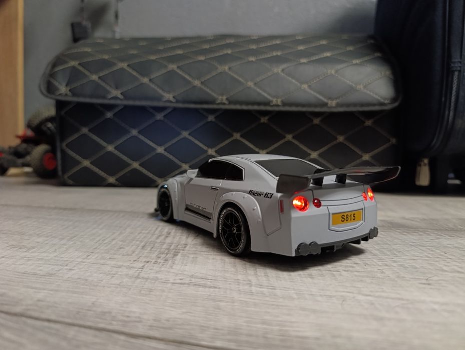 Радіокерована Дрифт-Машинка Nissan GT-R