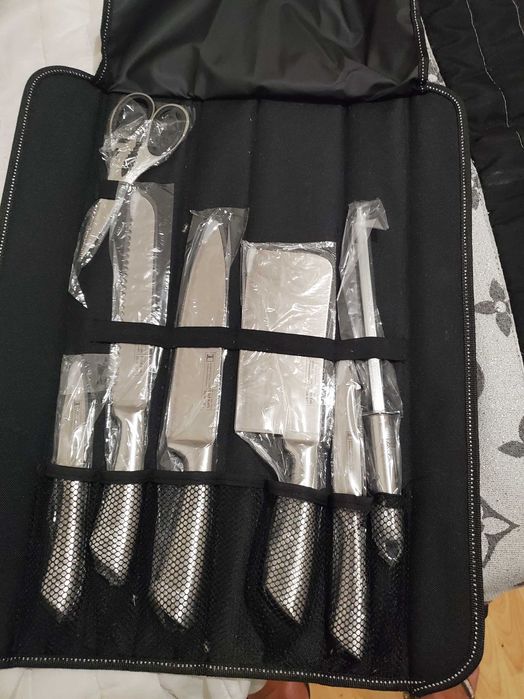 estojo de facas profissional com 9 facas