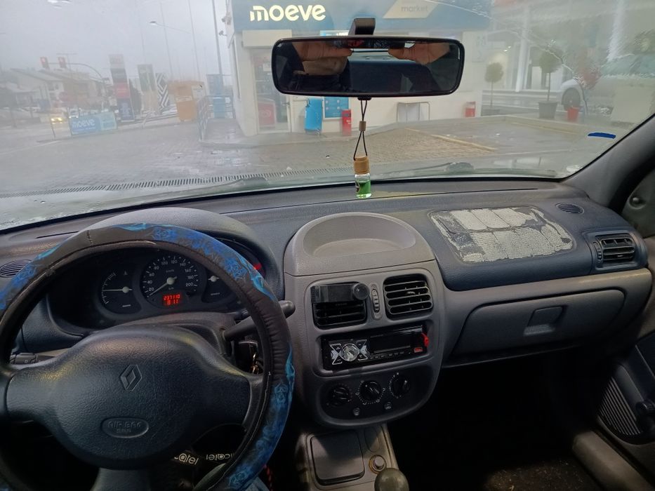 Renault Clio 2 fase 1 (Ler Descrição)