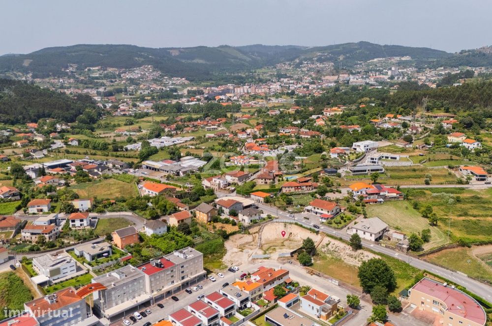 Apartamento T3 Novo em Fonte Arcada, Póvoa de Lanhoso