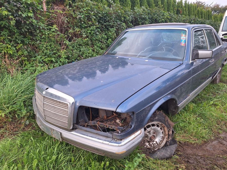 Mercedes 126 S klasa lampa błotnik maska