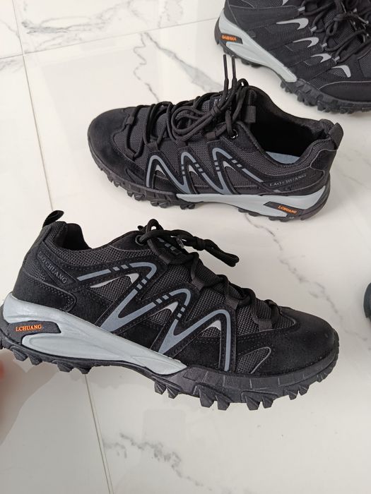 Розпродаж Трекенгові кросівки  чоловічі високі кросівки 44р 27