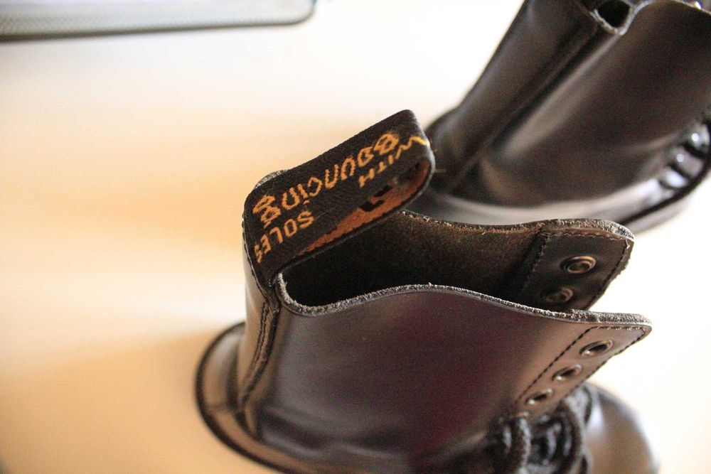 Dr. Martens Tamanho 41 (Serve 42)