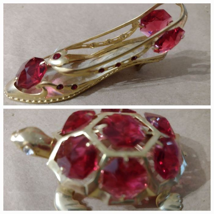 Сувенир, статуетки красные кристаллы Сваровски / Swarovski