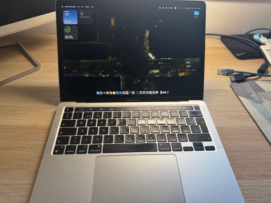 MacBook Pro 13” Apple M1 | 16GB RAM | 1TB SSD |  Prateado | Como novo