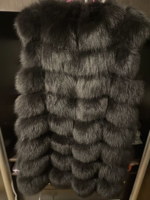 Хутряна жилетка із хутра песця