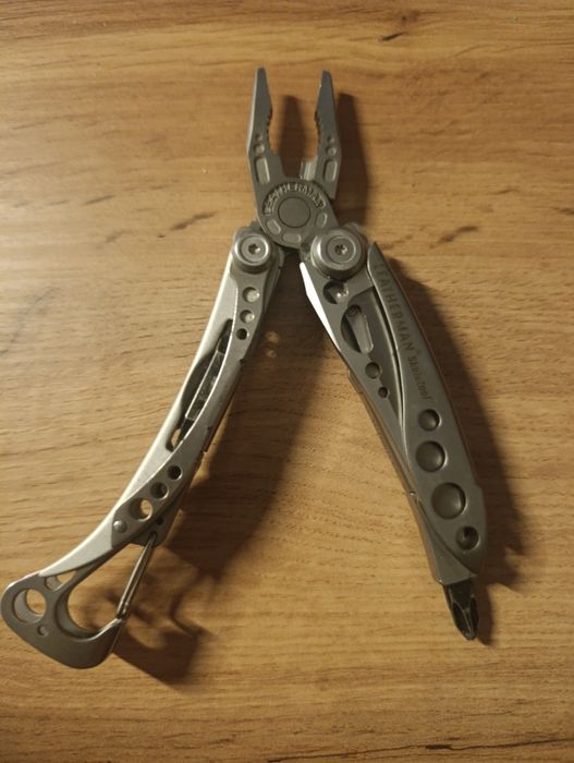 Leatherman Skeletool – multitool