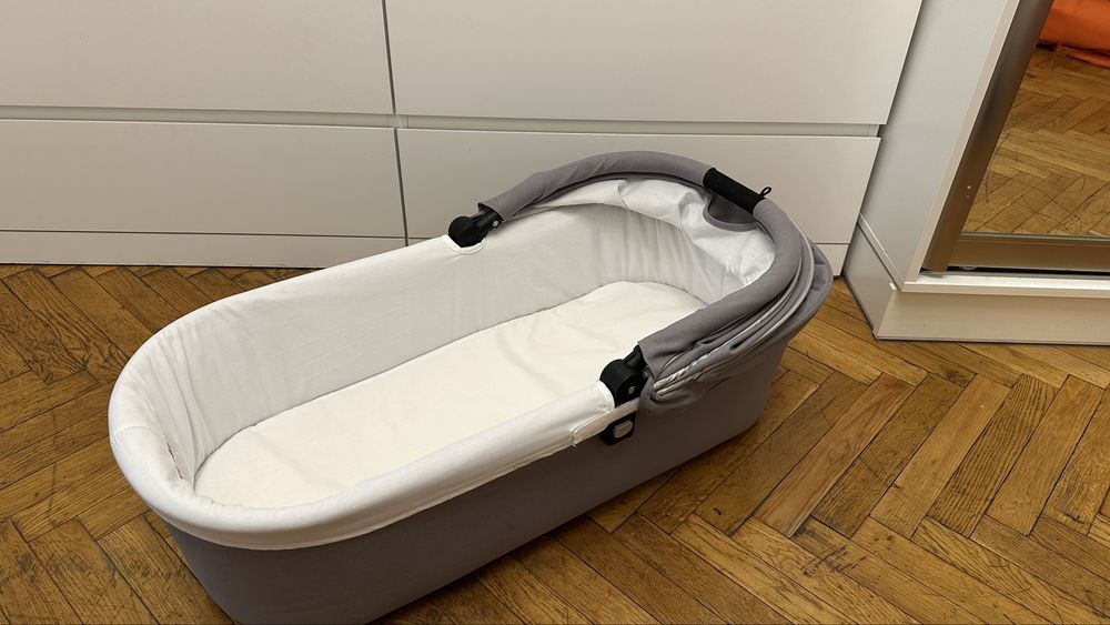 Люлька із перехідниками, bassinet  на візочок Valco baby SNAP4