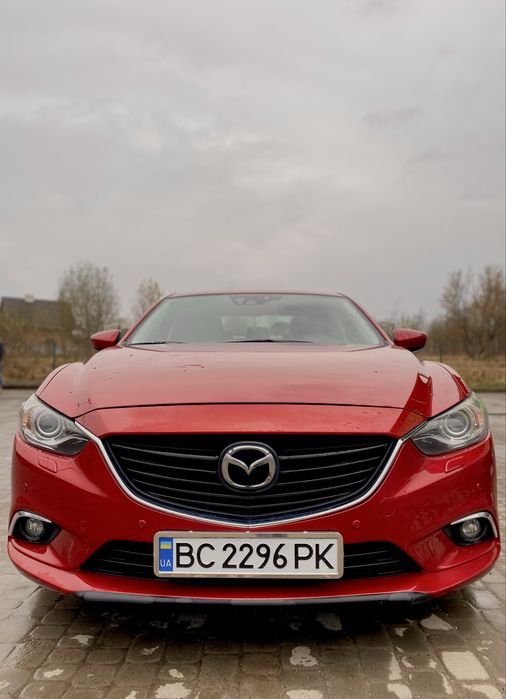 Автомобіль Mazda 6 2012