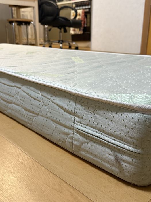 Односпальний ортопедичний матрац