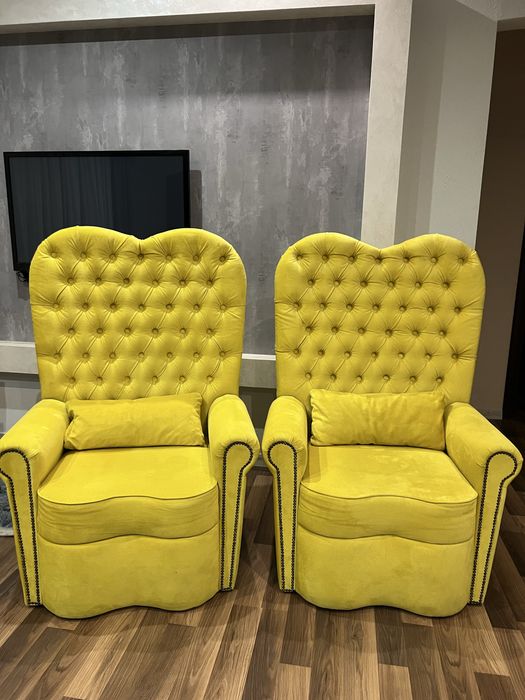 Продам кресло для салона красоты