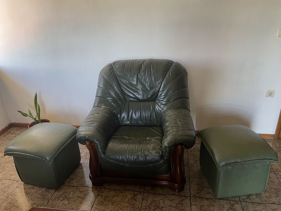 Sala completa clássica em madeira + sofás – venda de conjunto