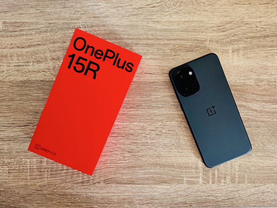 Oneplus 15R - 16/512Gb - Preto