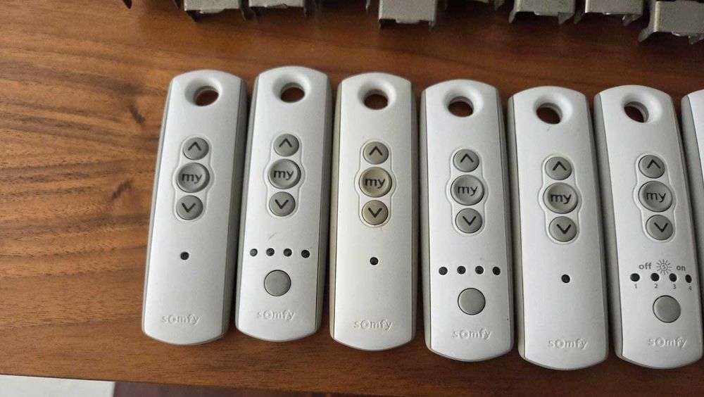 SOMFY Comandos 1 via, 5 vias e Recetores Radio