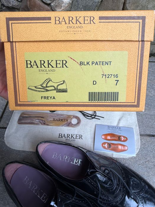 Жіночі туфлі Barker Freya Англія
