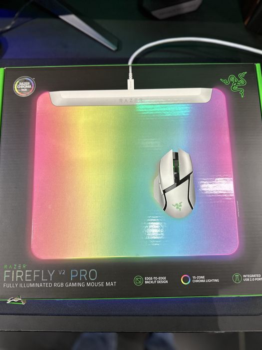 Razer firefly v2 pro