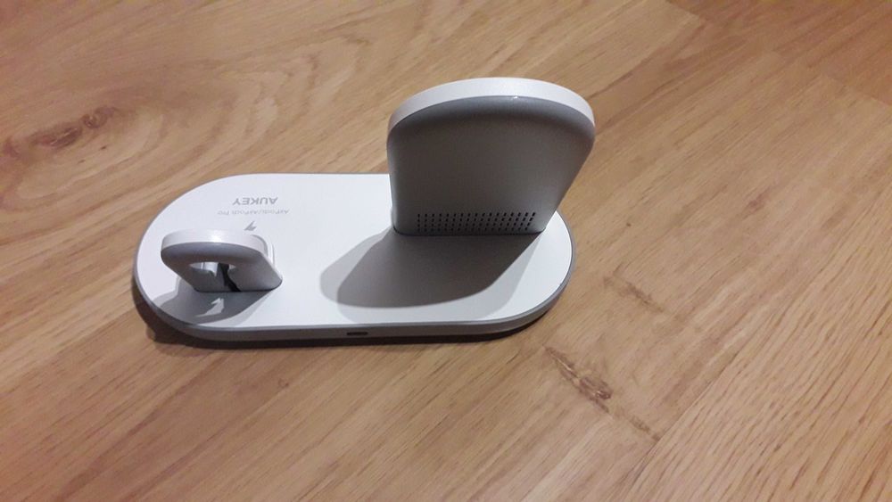 Bezprzewodowa ładowarka indukcyjna 3in1 AUKEY
