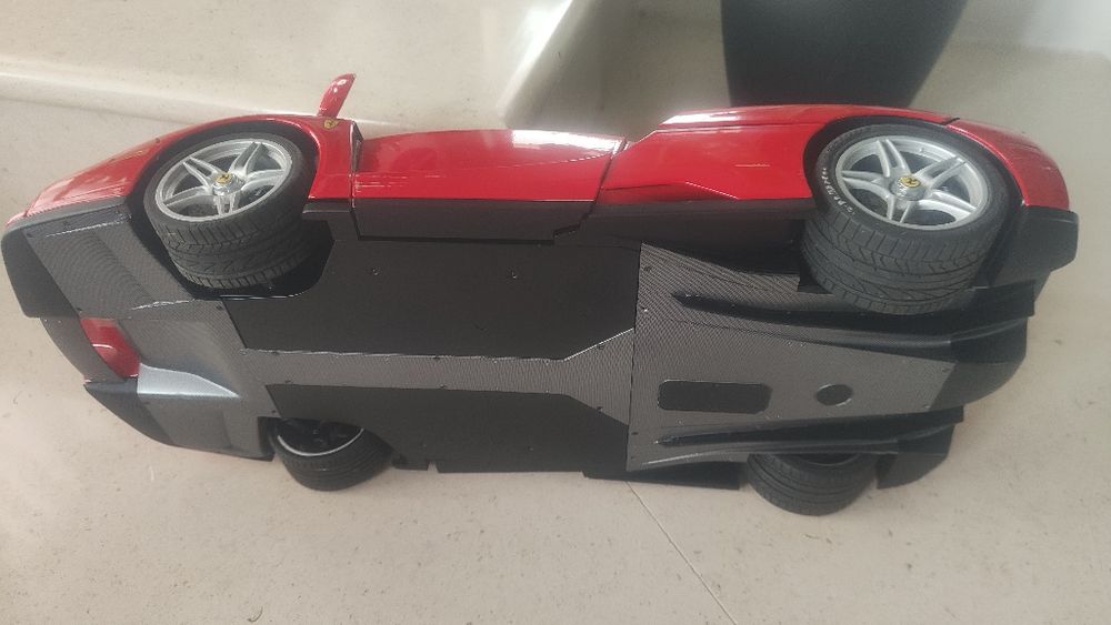 Ferrari miniatura