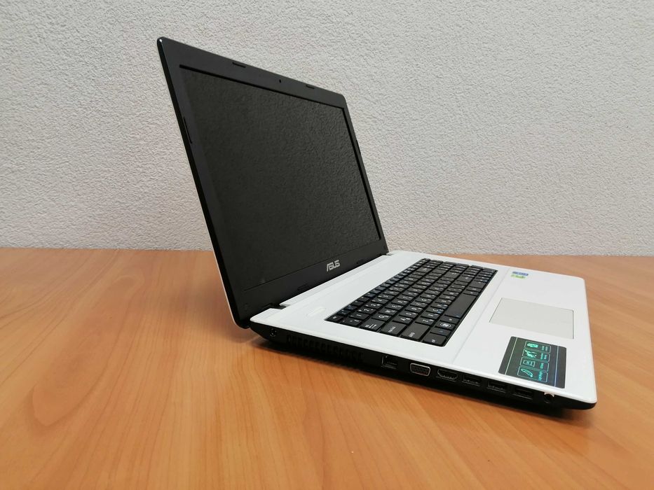 Ноутбук ASUS x75v (17.3"\Intel Pentium 2020m\8 gb\GeForce 720\SSD+HDD ...