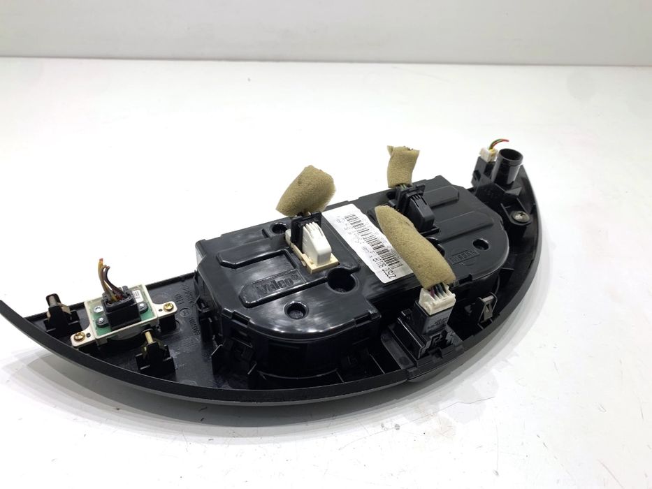 PANEL STEROWANIA NAWIEWU NISSAN NOTE E11 275009U11A Hatchback 05-13