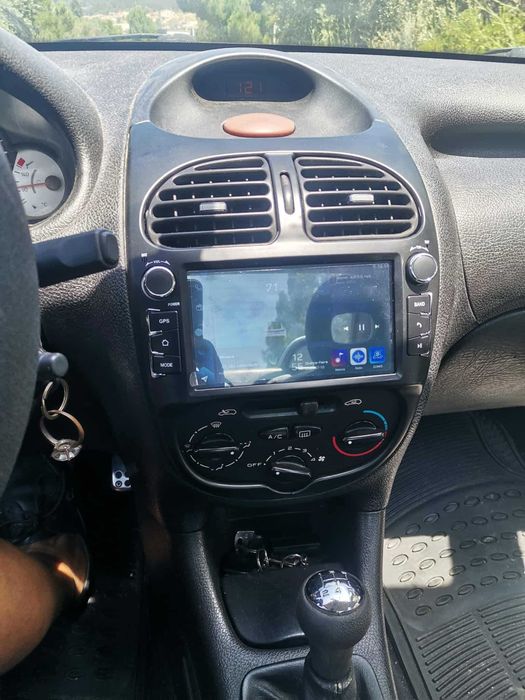 Peugeot 206 CC 1.6i com sistema GPL