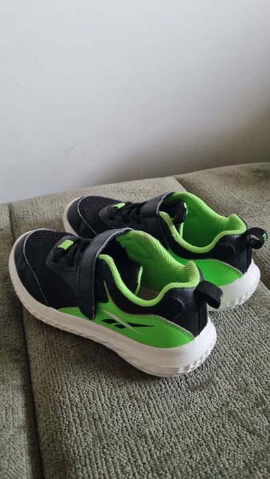 Reebok adidasy 32