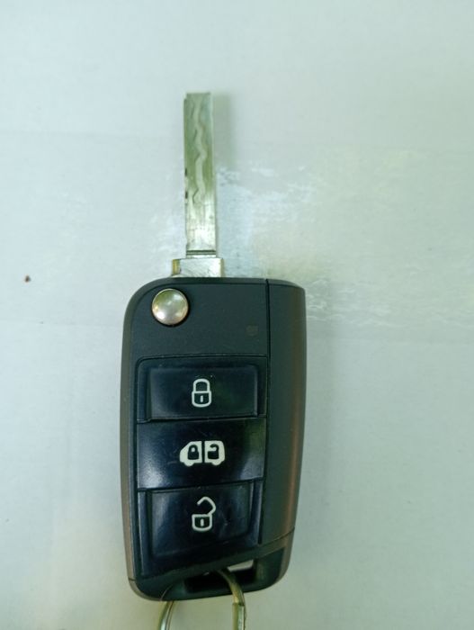 Ключ выкидной Volkswagen