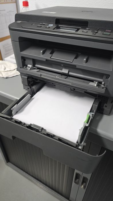 Impressora Laser Preto e Branco