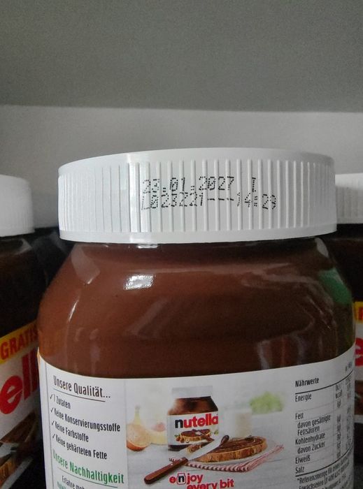 Nutella 4 kg / Praliny Lindt + 2 x Milka