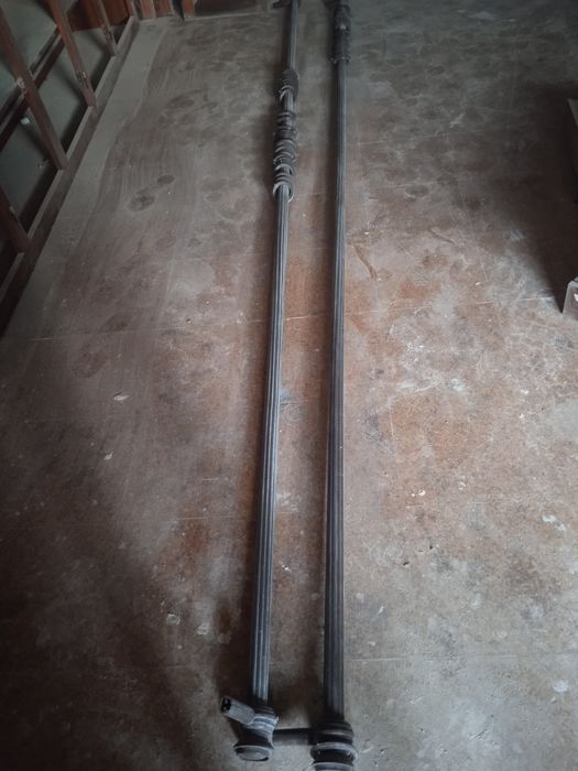 5 Varões antigos para cortinados