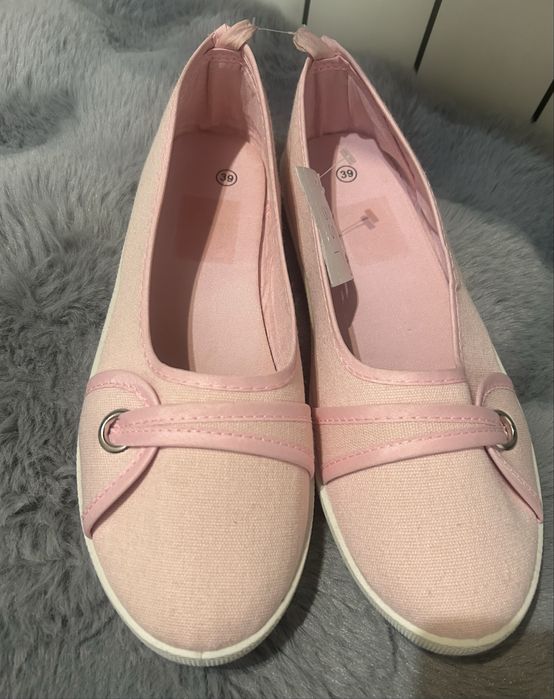 Buty damskie trampki