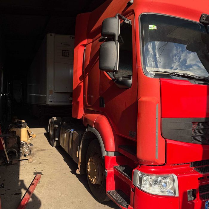 Тягач Renaul Premium 2008 450DXi