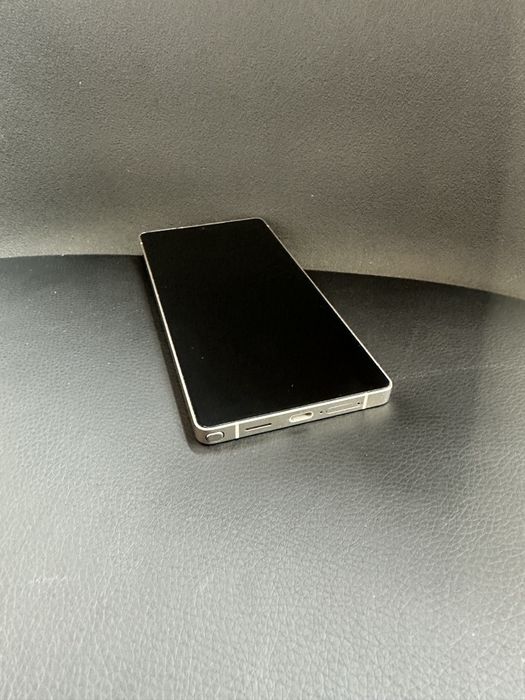 Samsung s25 ultra 12/256 Gb