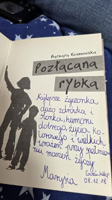 Książka „Pozłacana rybka” autorstwa Barbary Kosmowskiej.
