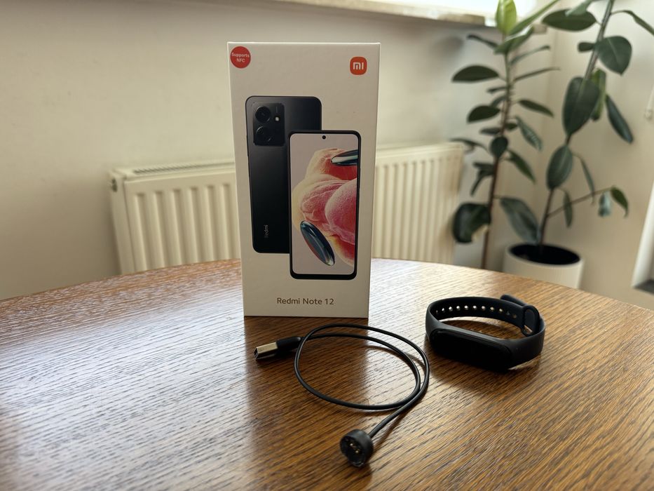 Xiaomi Redmi Note 12 4/64GB Onyx Gray + Mi Smart Band 5 gratis!