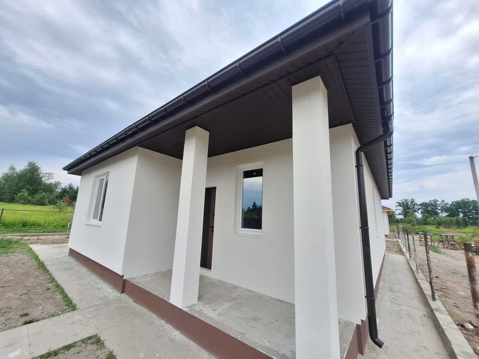 Продам одноповерховий будинок 90м2 на ділянці 5 соток. Тарасівка