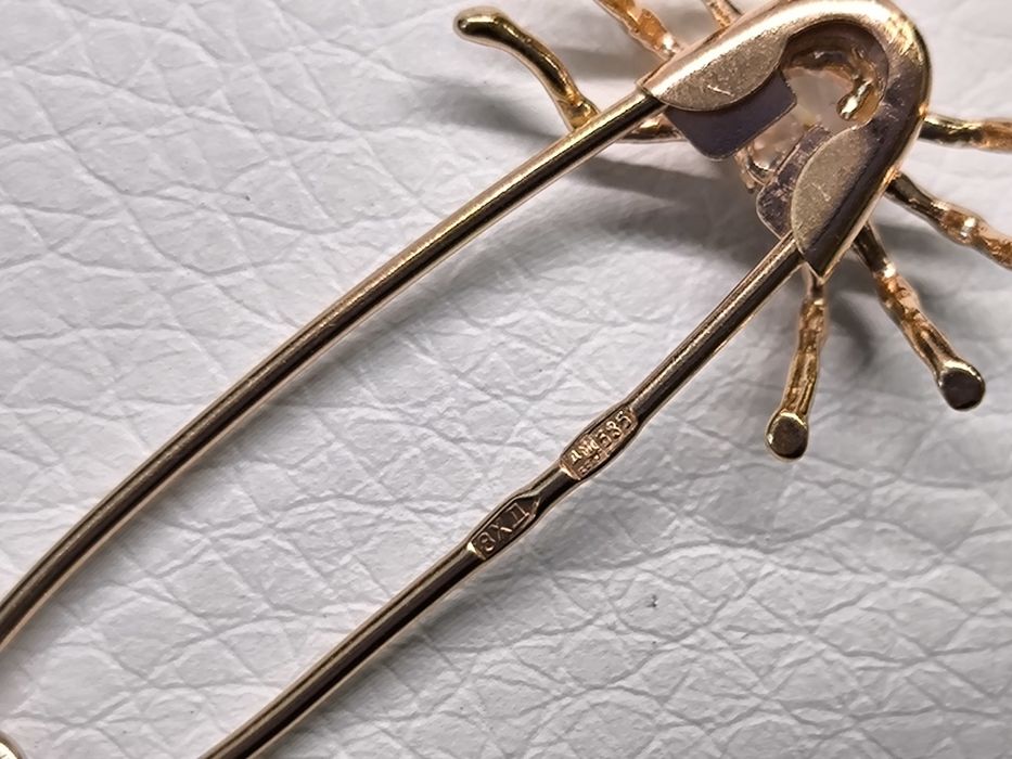 Булавка золотая Паук