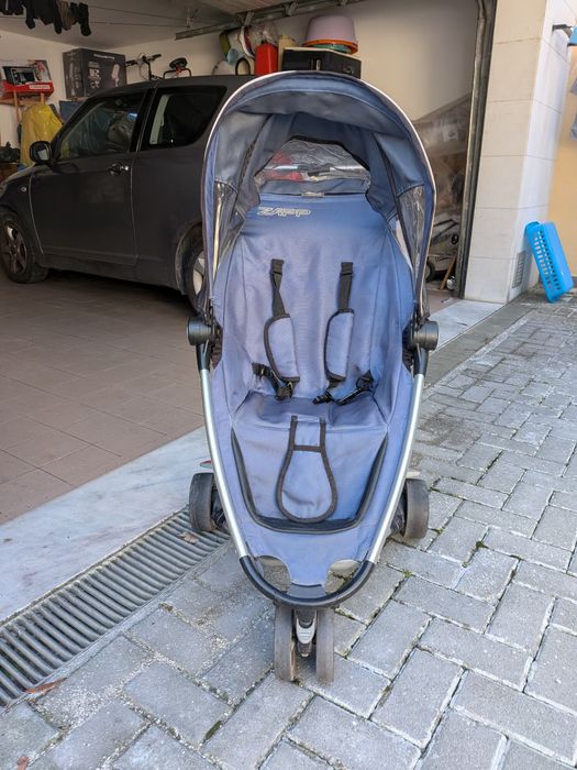 Carrinho ligeiro para criança