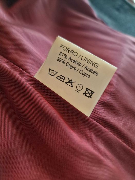 Casaco cinzento escuro